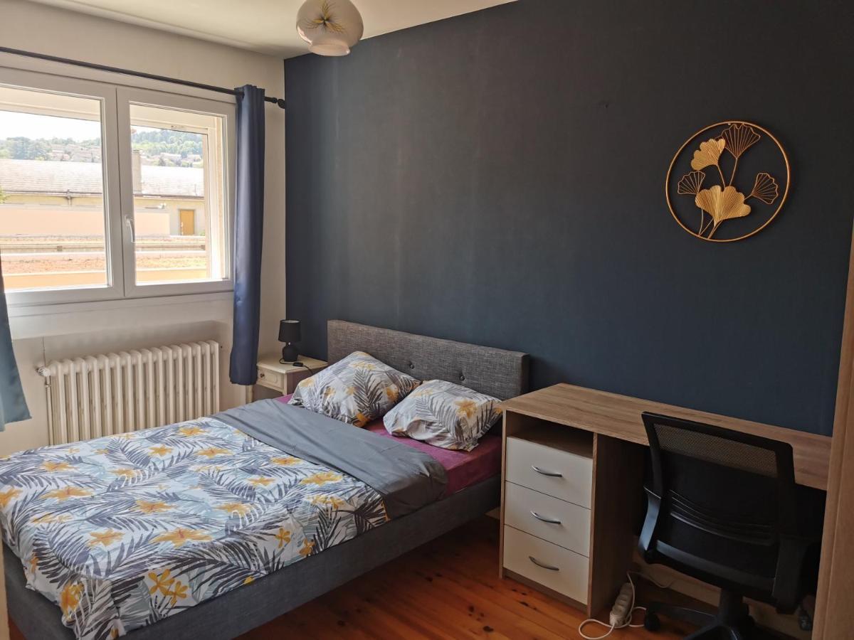 Velay cocon appartement 4 chambres avec vue sur les monuments Le Puy-en-Velay Extérieur photo